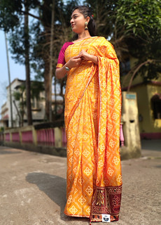 Yellow Badhni Work, Printed Saree with Thin Zari Border, Ready To Wear Saree with Unstitched Blouse-0