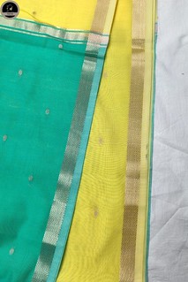 Yellow Maheswari Saree With Thin Zari Border, Full Body Buta Work with Contrast Green Unstitched Blouse Piece-2