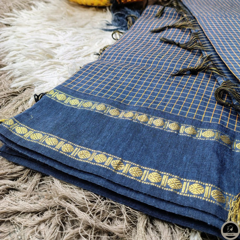Cotton Blend Blue Gadwal Saree with All-Over Checked Design - Perfect for All Seasons-2