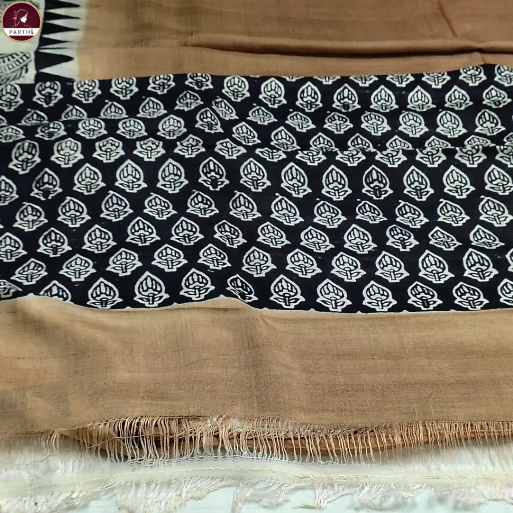 murshidabad-hand-printed-silk-saree-brown-cream.webp