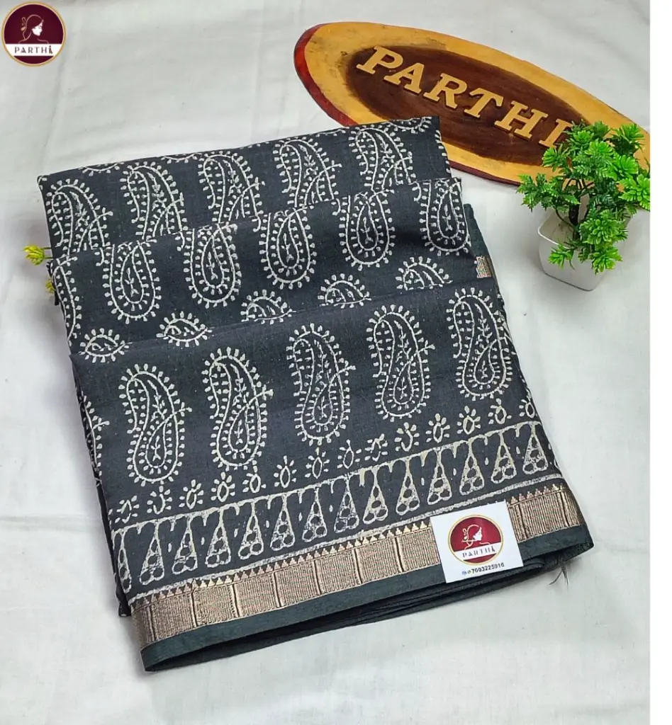 Grey_Maheshwari__Silk_Saree 3.webp