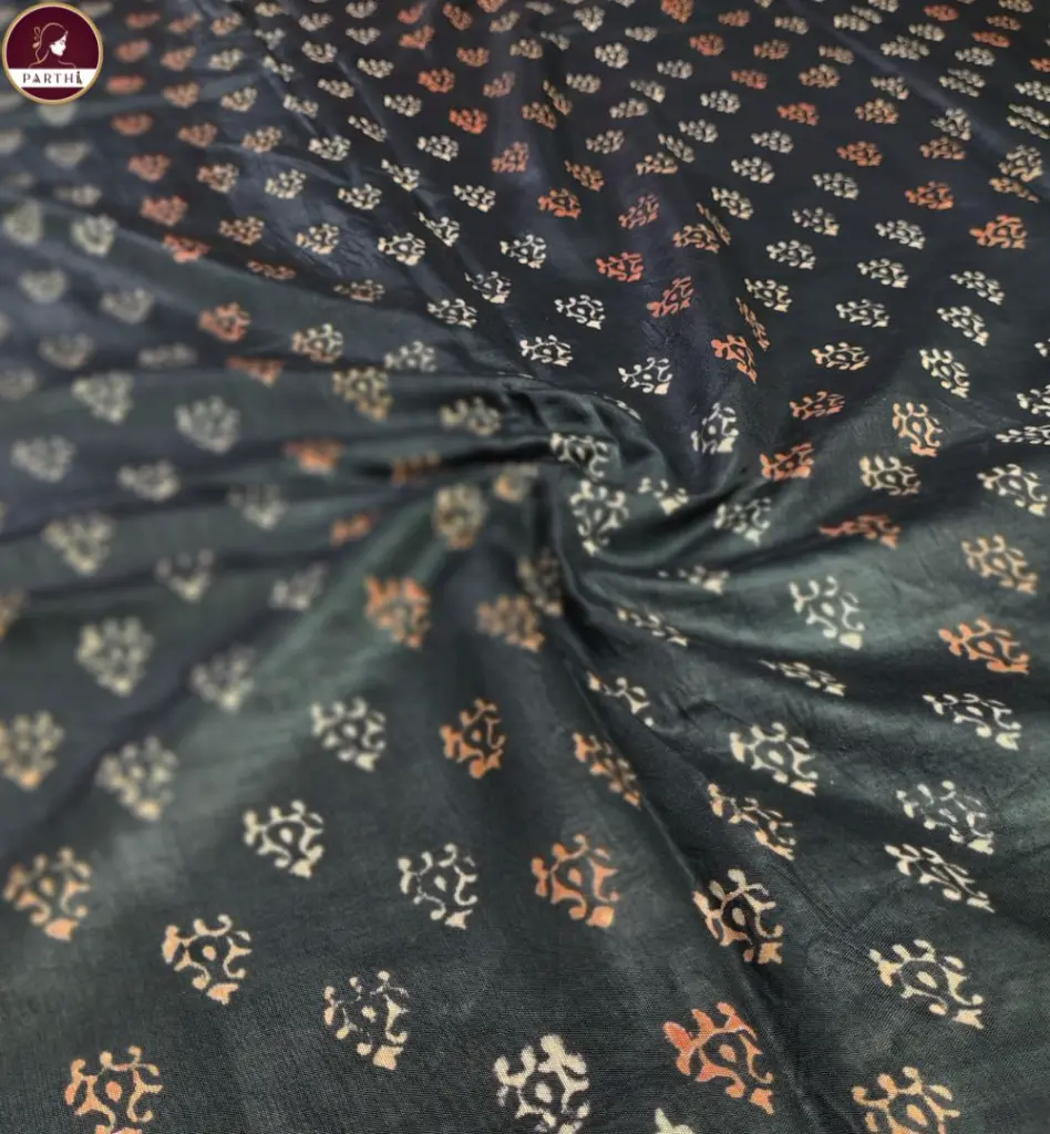 Black-Bapta-Silk 2.webp