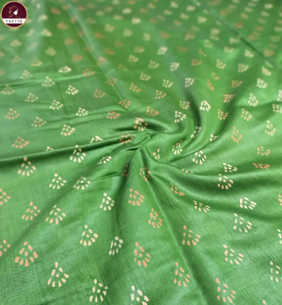 Green-Bapta-silk 4.webp