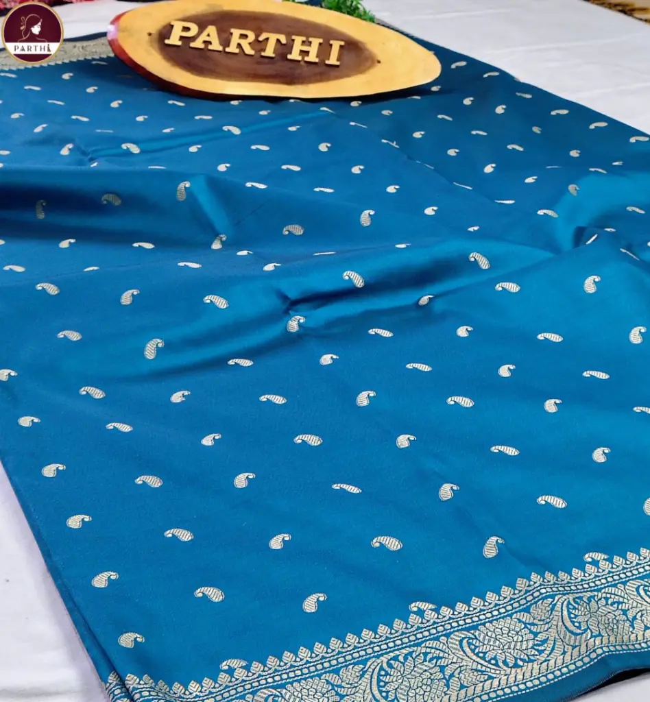 Blue-Resham-Katan-with-Resham-Threadwork 1.webp