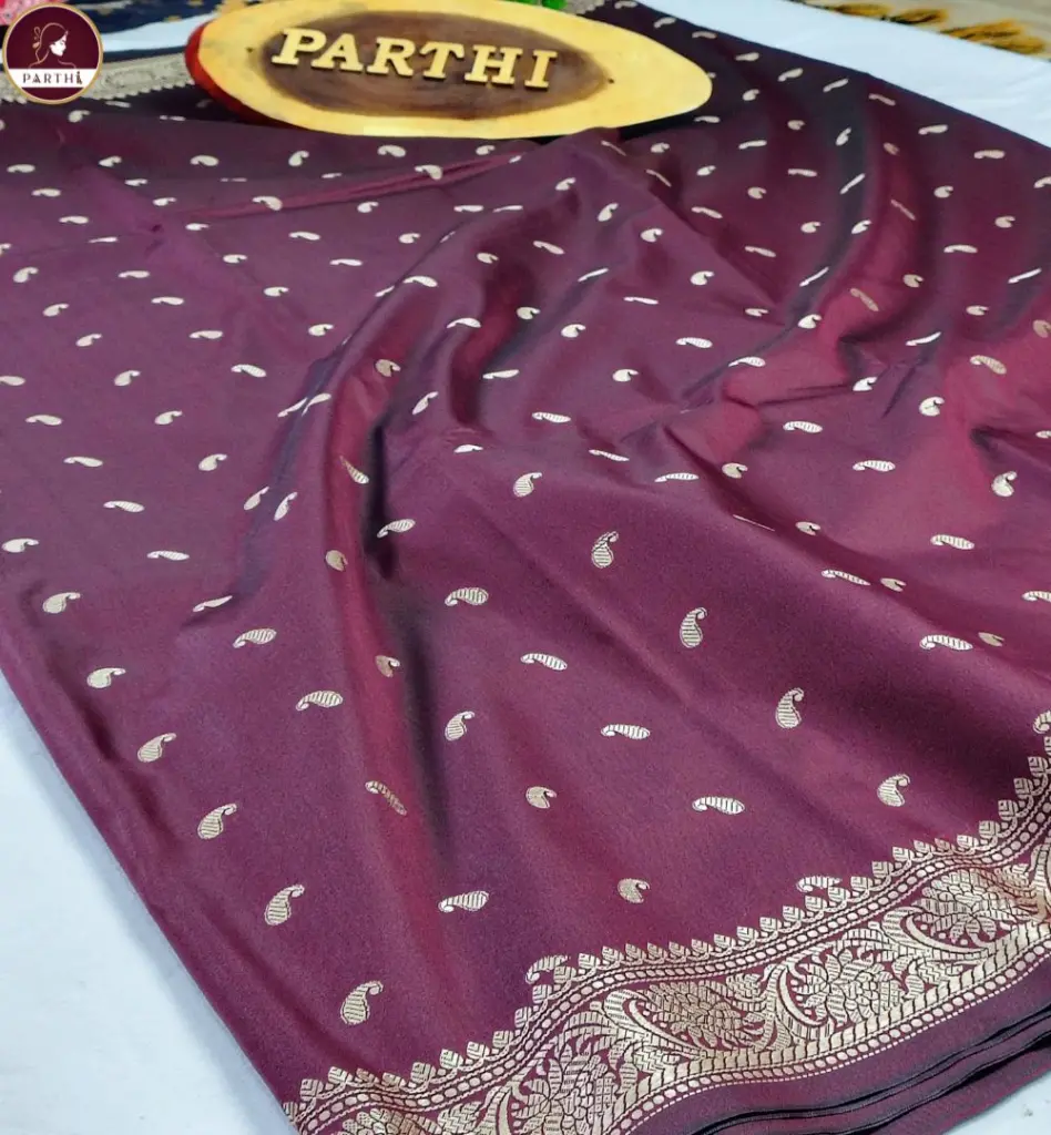 Maroon-Resham-Katan-with-Resham-Threadwork 1.webp