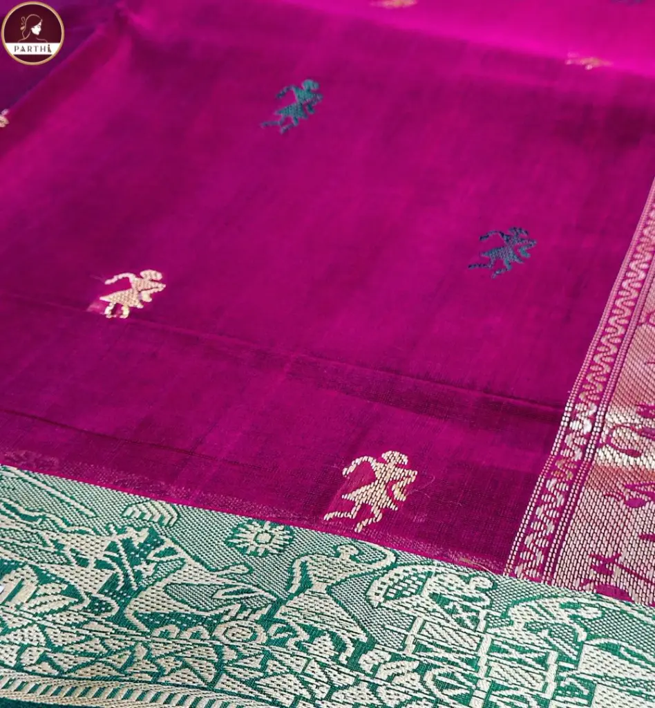 Maroon-Kanchpuram-with-zari-border 2.webp