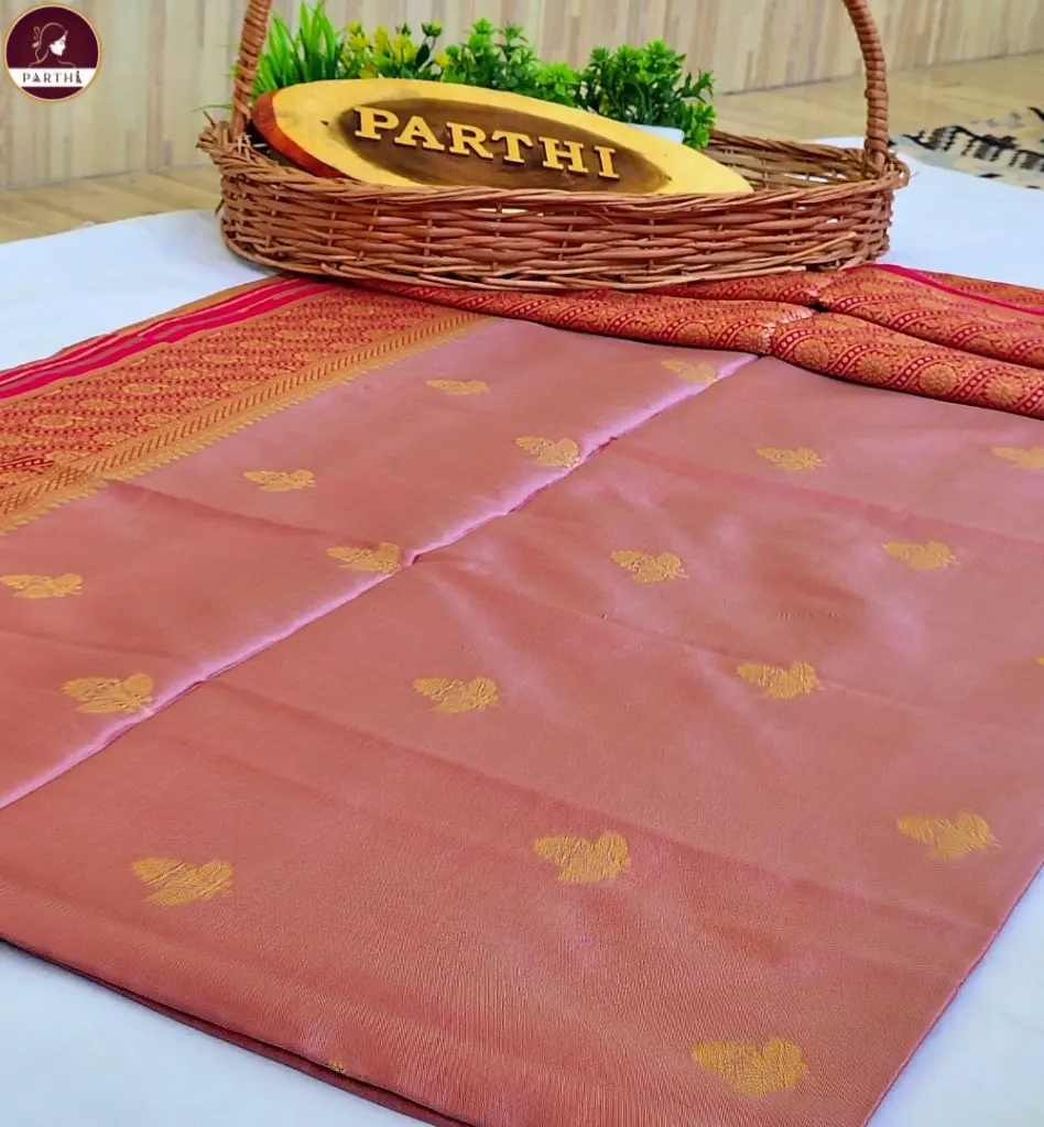 Mauve-Katan-Banarashi-Silk-with-zari-border 1.webp