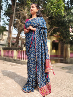 Blue Badhni Work, Printed Saree with Thin Zari Border, Ready To Wear Saree with Unstitched Blouse