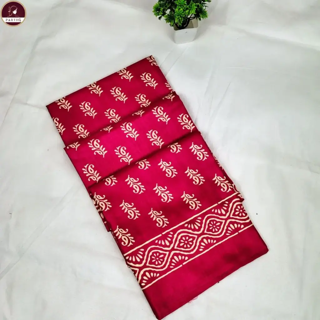 Replica Silk Pink Block-Print Saree For Women – Traditional yet Chic 