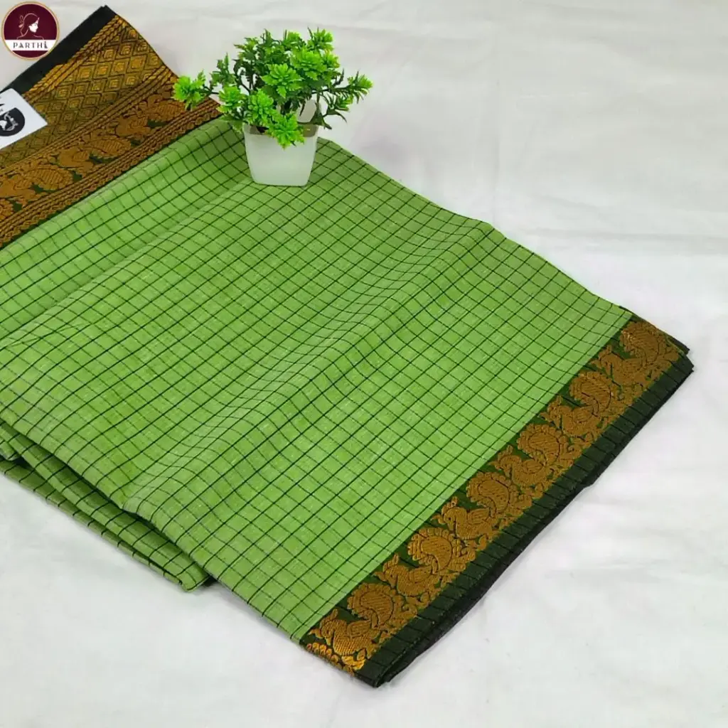 Pure South Cotton Check Saree with Blouse Piece – Green & Zari Border | Daily Wear & Office Wear Cotton Saree