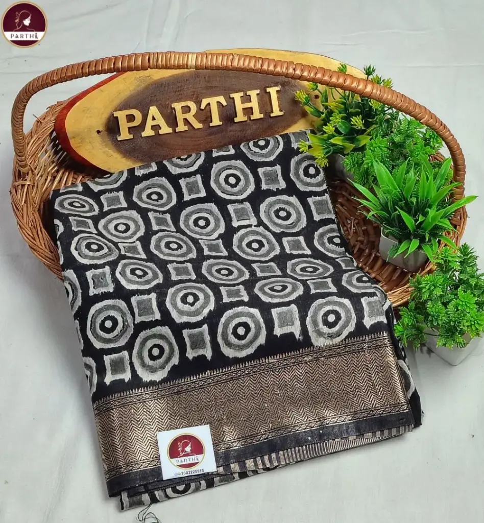 Maheshwari Eco Silk Saree – Black Color (Vegetable Dyed)