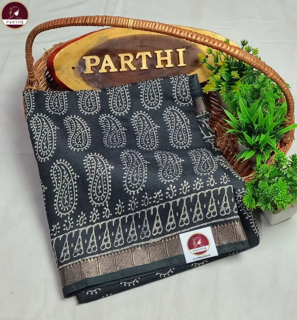 Maheshwari Eco Silk Saree – Grey Color (Vegetable Dyed)