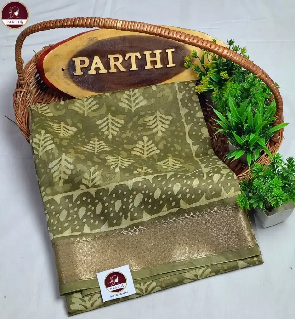 Maheshwari Eco Silk Saree – Green Color (Vegetable Dyed)