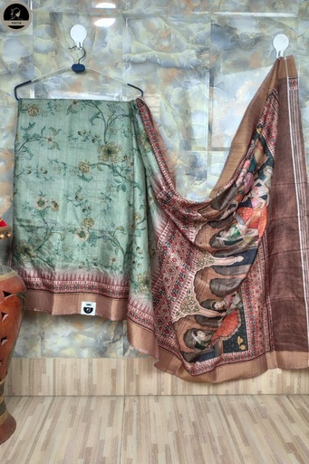 Green Bapta Silk Saree with Beautiful Sculpture Design in Pallu, Beautiful Printed Body with Unstitched Blouse Piece