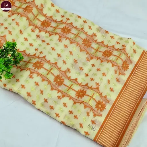 Premium Dhakai Jamdani Saree with Blouse Piece – Cream Body with Beige Border | Handwoven Traditional Saree