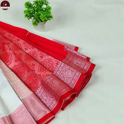 [E-COM GS-036] Kakinara Silk Saree with White Zari Border & Attached Blouse Piece – Red & White Traditional Saree for Wedding & Festive Wear